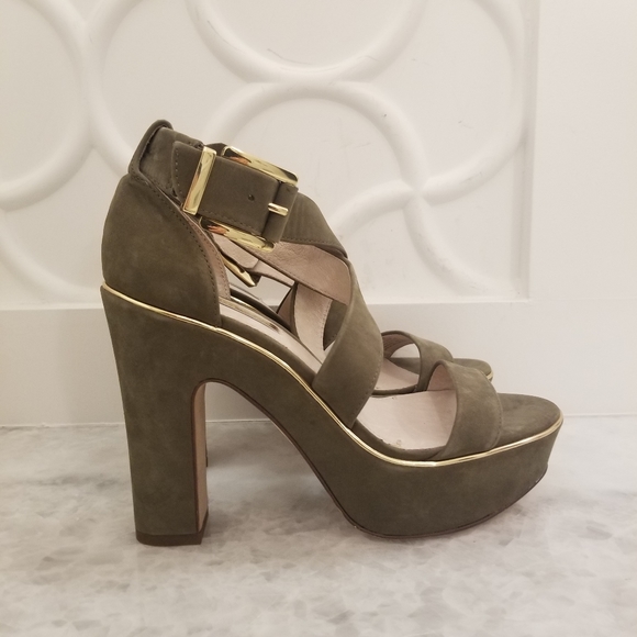 Louise et Cie shoes 7.5 - Picture 2 of 11